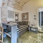 Trulli Itaka By Raro
