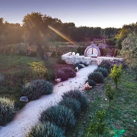 别墅 Trulli Itaka By Raro 切列梅萨皮卡